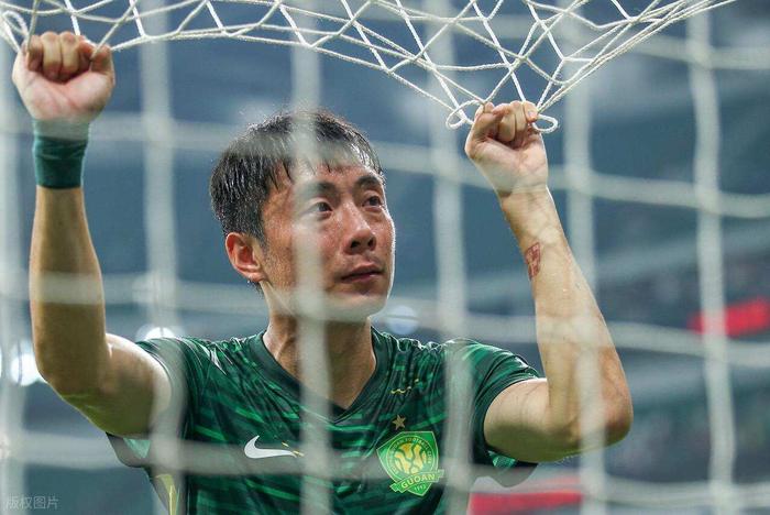 李磊夏窗将来到津门虎效力？于根伟首次公开辟谣，引发热议