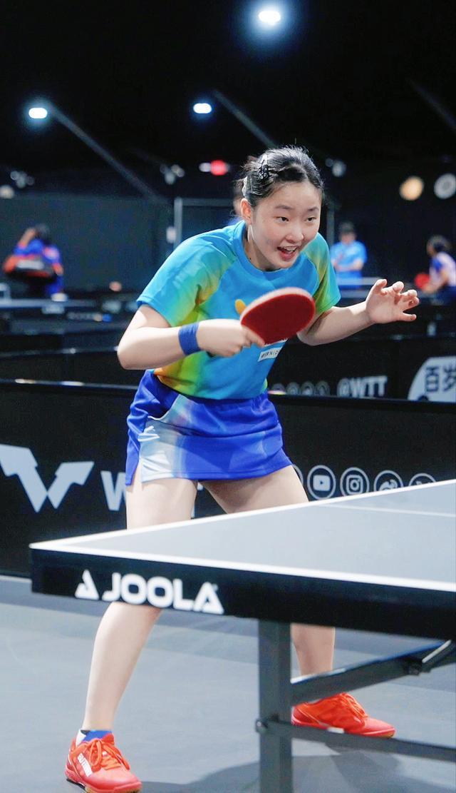 美国大满贯：孙颖莎王曼昱训练笑不停，张本美和观看王楚钦训练