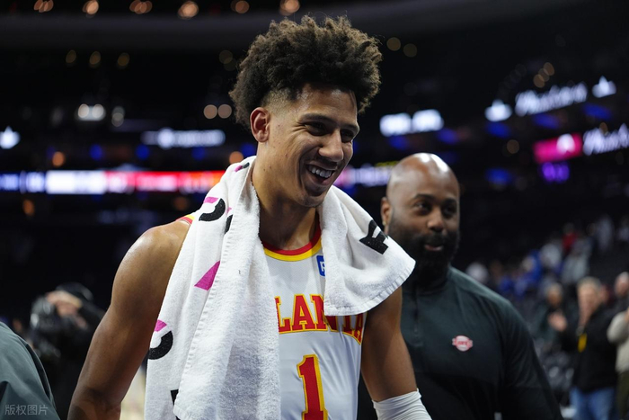 新王登基！24小时不到，轰下51分30板28助，他才23岁啊，感谢吹杨